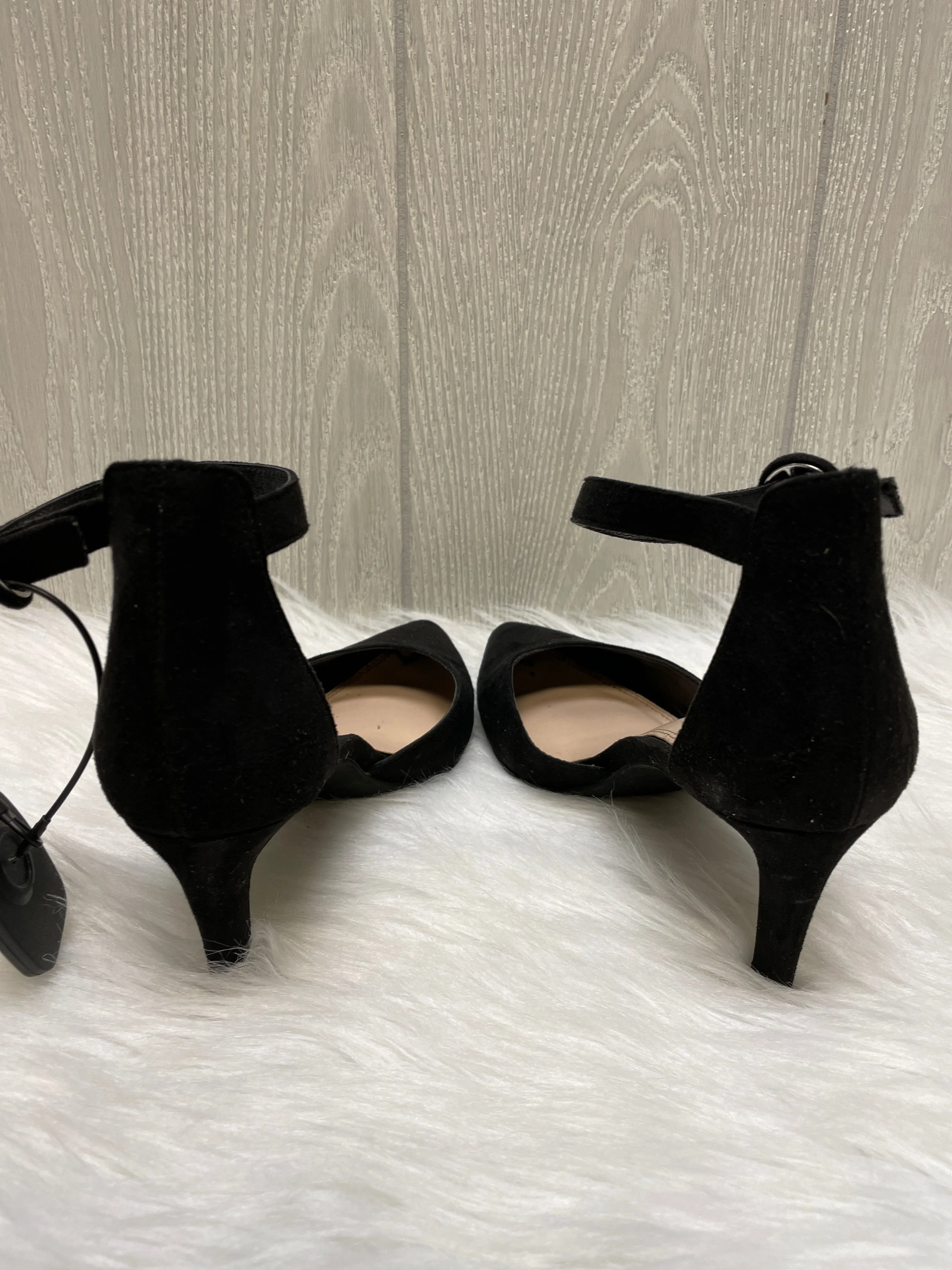 Black Shoes Heels Kitten Kelly And Katie, Size 6.5