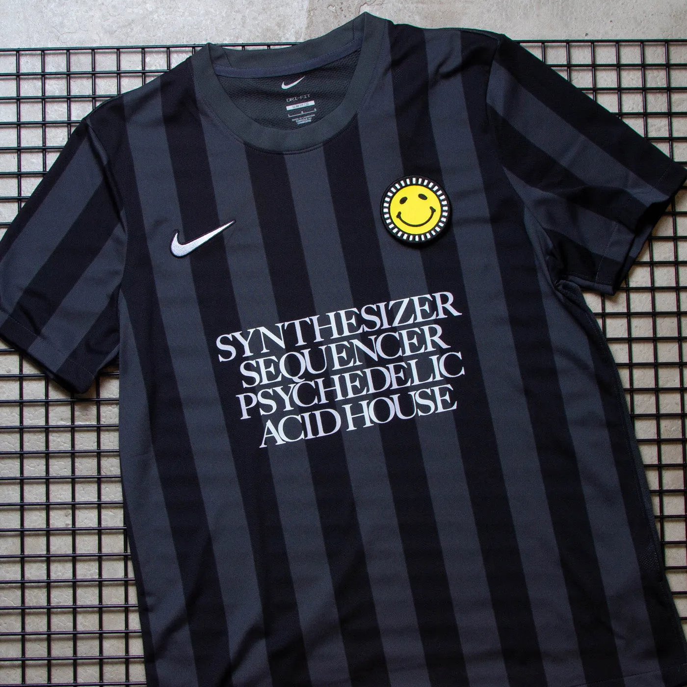 Wasted Heroes  FC Striped Division - Jersey - Black Grey